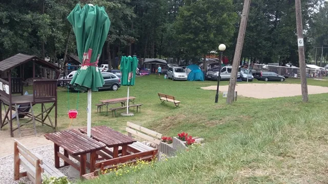 Pole namiotowe