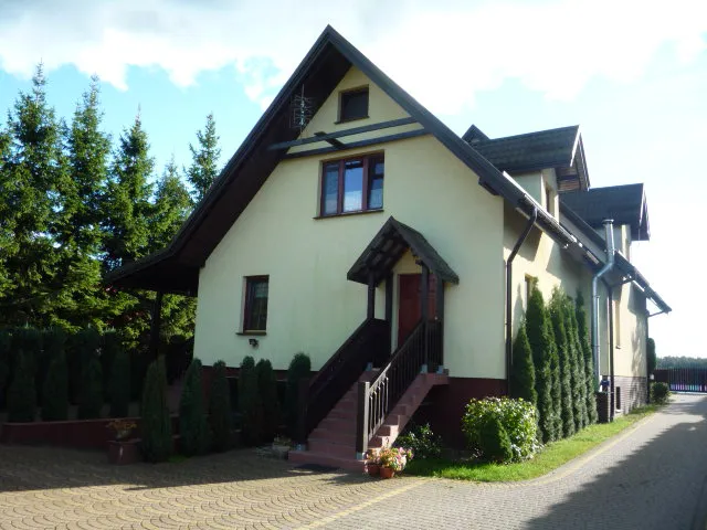 Dom nad jeziorem — zdjęcie 10